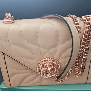EUC Rare Michael Kors Pink Quilted Handbag with Rose Gold Chain and Brooch Clasp